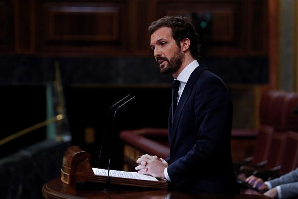 Especiales informativos - Casado cita las querellas de colectivos profesionales contra el Gobierno, y pregunta: "¿Son también desleales e indignos?"
