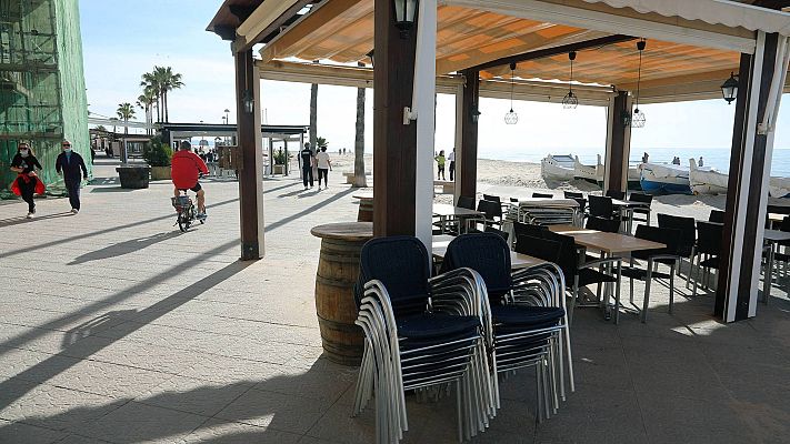 Telediario 1 - La ampliación de terrazas, una medida polémica