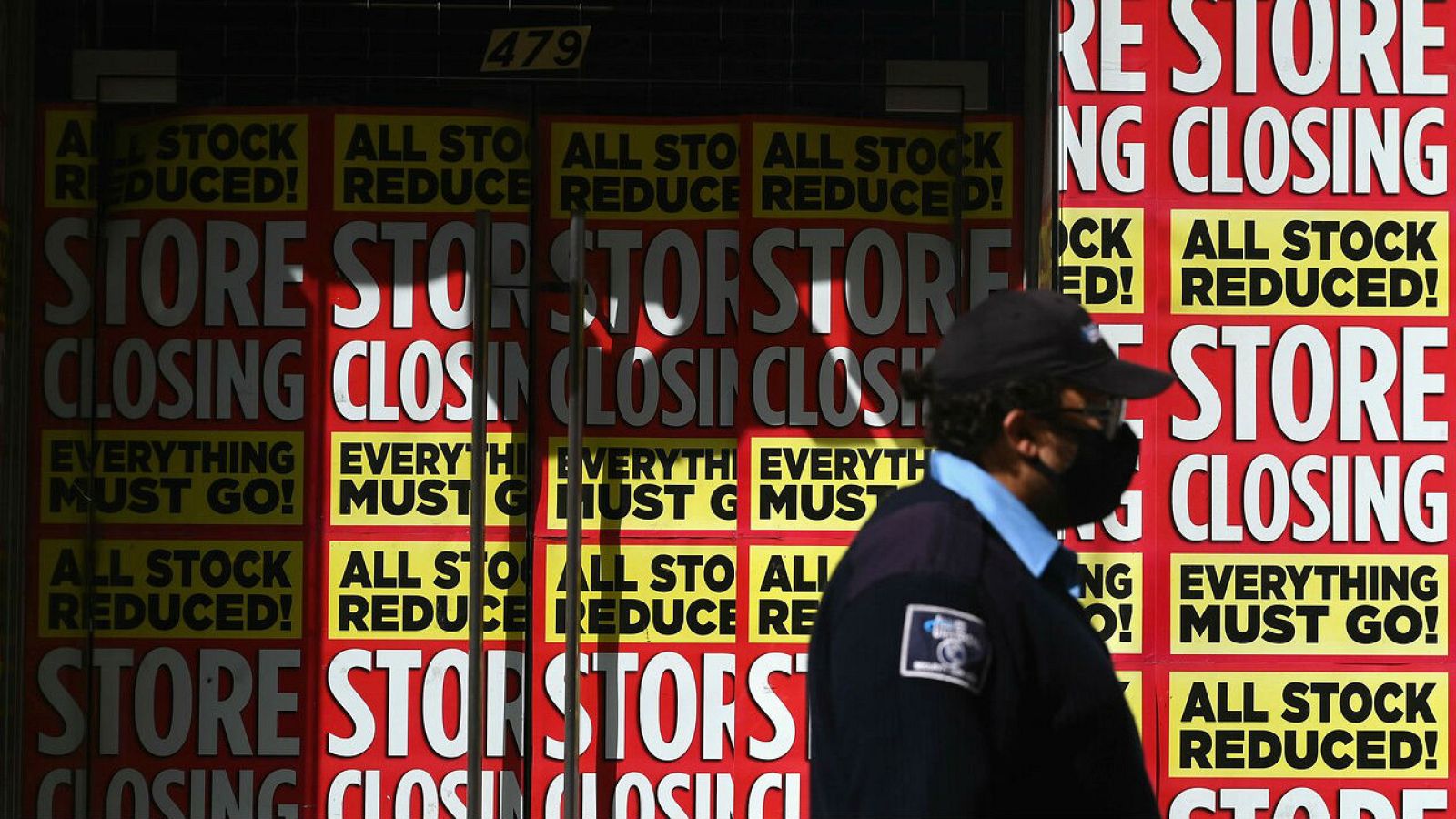 Otros 3,1 millones de personas piden el subsidio por desempleo en EE.UU. en la última semana - RTVE.es - Telediario 1 | Ver