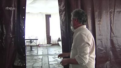 Arturo Miguel Ruano, de la empresa organizadora de bodas local, preocupado ante las cancelaciones de enlaces matrimoniales.