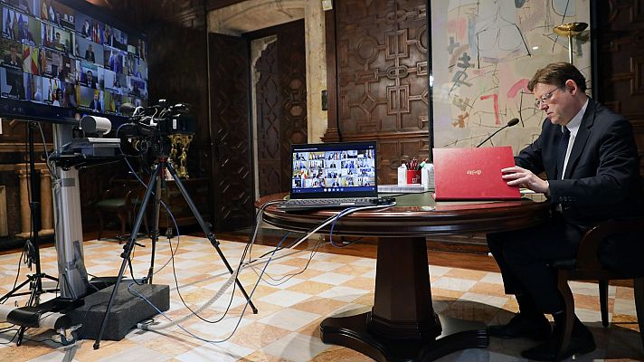 Telediario 1 - Varias comunidades ve erréneo no pasar de fase