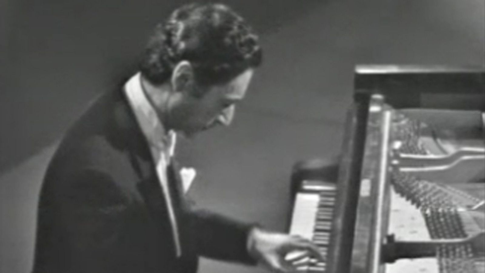 Grandes intérpretes- Gonzalo Soriano (II) - Música en el Archivo de RTVE | Ver