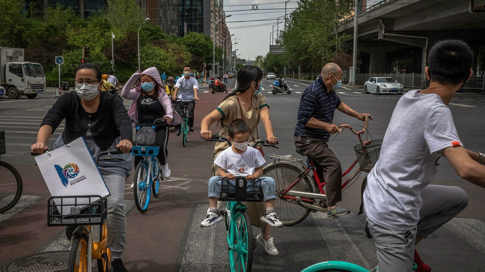 Repuntes en China y Corea del Sur: las cifras de nuevos contagios pone en alerta a los países - RTVE.es - Telediario 1 | Ver