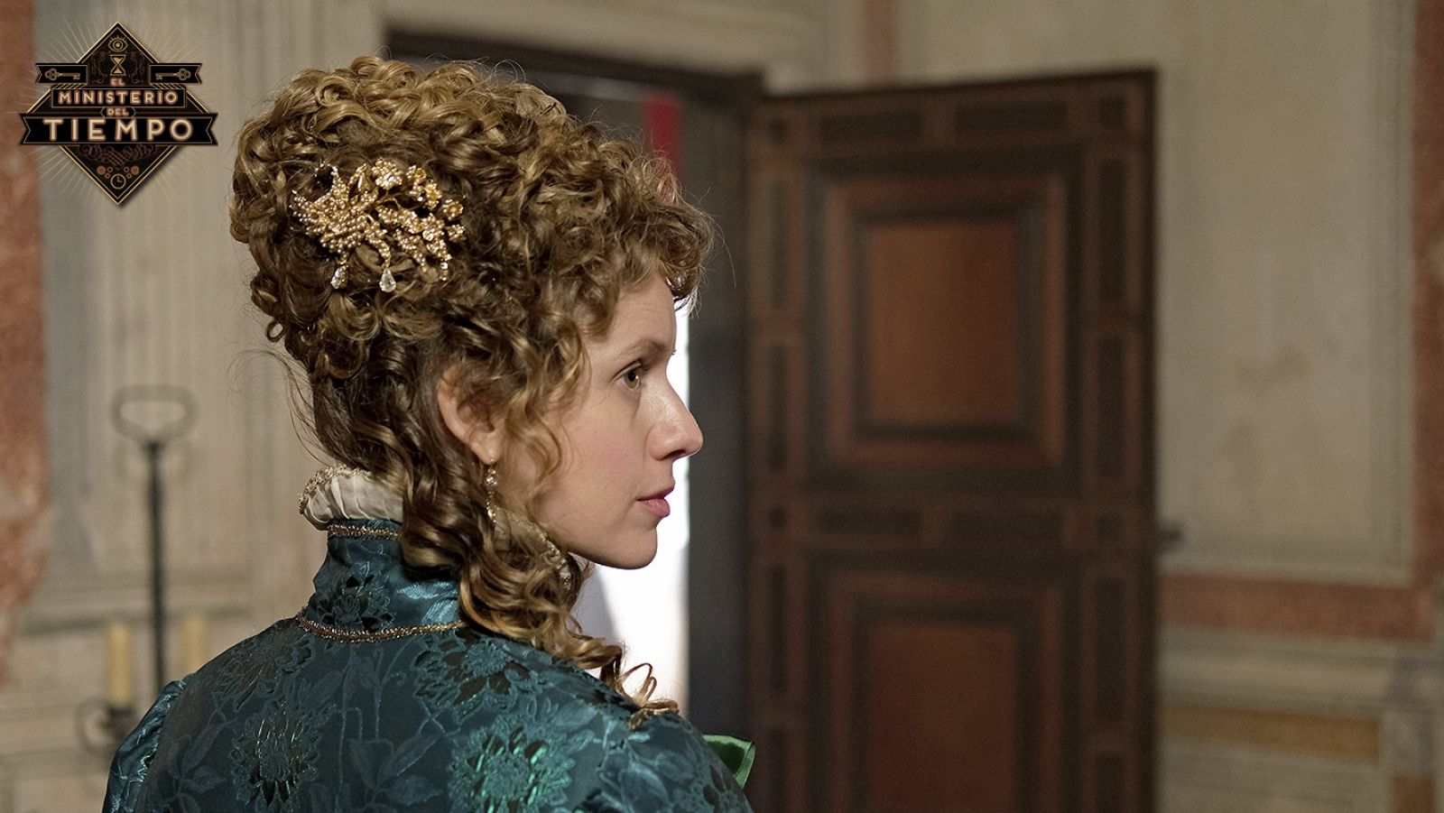 El Ministerio del Tiempo - Así comienza el capítulo 36: "El laberinto del tiempo"