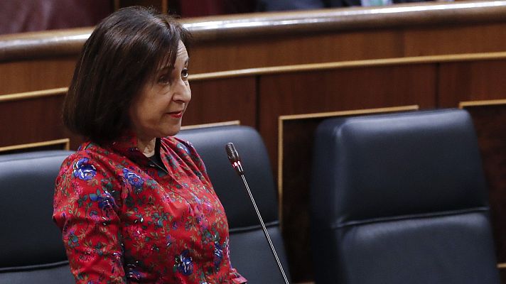 Especiales informativos - Vox acusa al Gobierno de decretar un "estado de excepción encubierto" y Robles contesta: "Salvamos vidas"