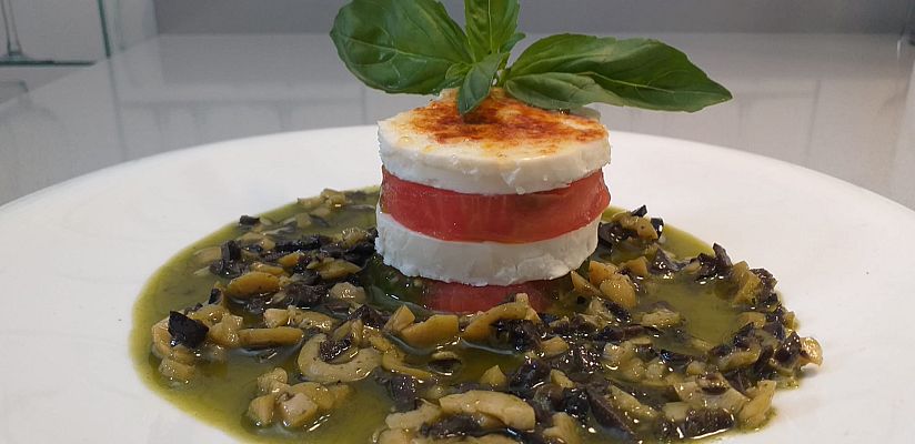 RTVE Cocina - Lasaña fría de tomate y queso caramelizado