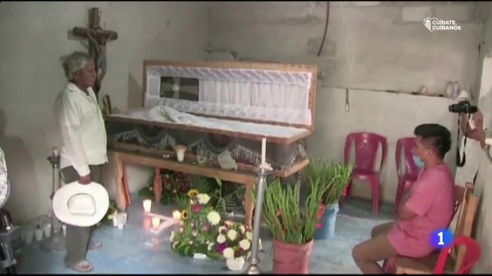 Telediario 1 - Más de 130 personas mueren en México por consumir alcohol adulterado