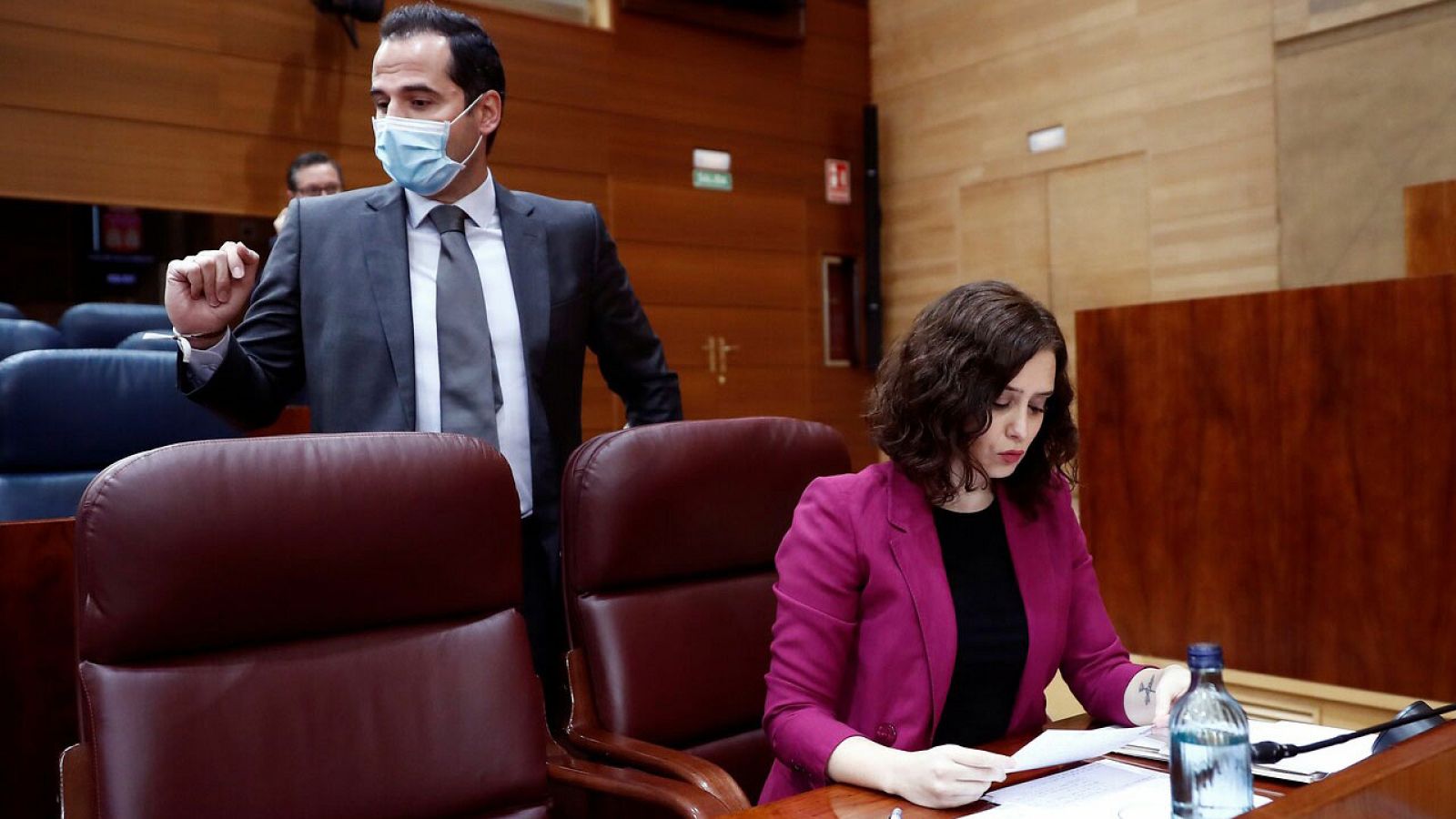 Coronavirus | Ayuso defiende el contrato con Sarasola y la investigación interna - Especiales informativos | Ver