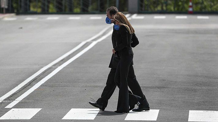 Gente y tendencias - Ana Obregón y Alessandro Lequio, en el entierro de su hijo