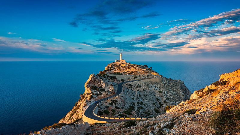 Intervalos nubosos con probables chubascos dispersos en Baleares - ver ahora