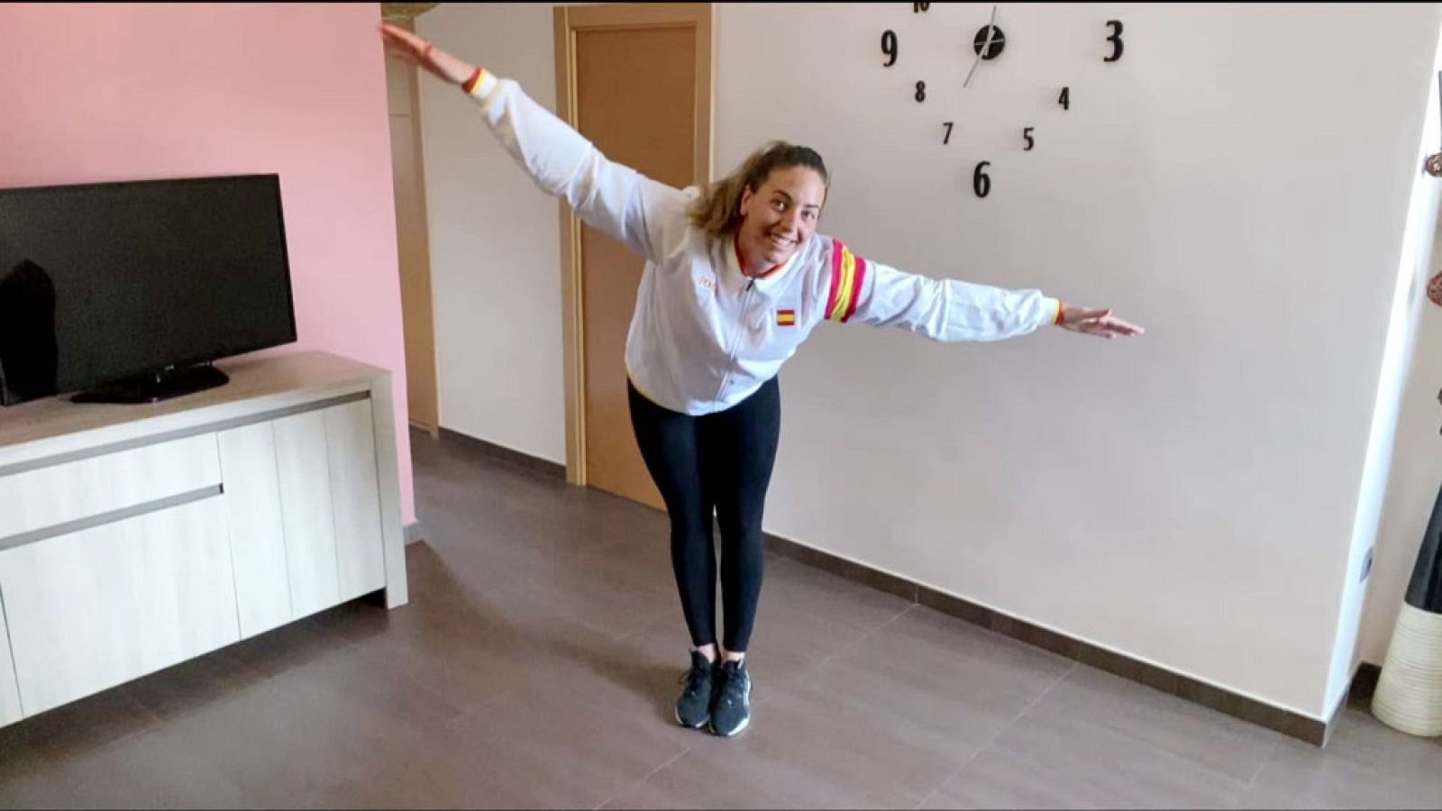 EDUCACIÓN FÍSICA - ¡Nos movemos! con Maica García, waterpolo - EduClan 6 a 8 años | Ver