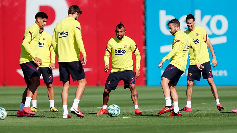 Los equipos de la Liga aumentan la intensidad y ya entrenan en grupo