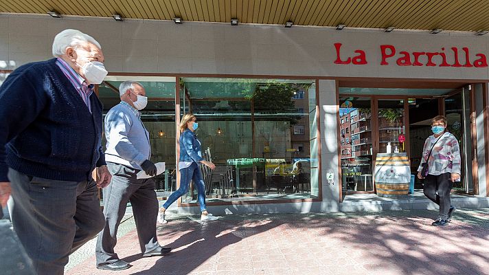 Telediario 1 - Los ciudadanos se van acostumbrando a convivir con mascarilla