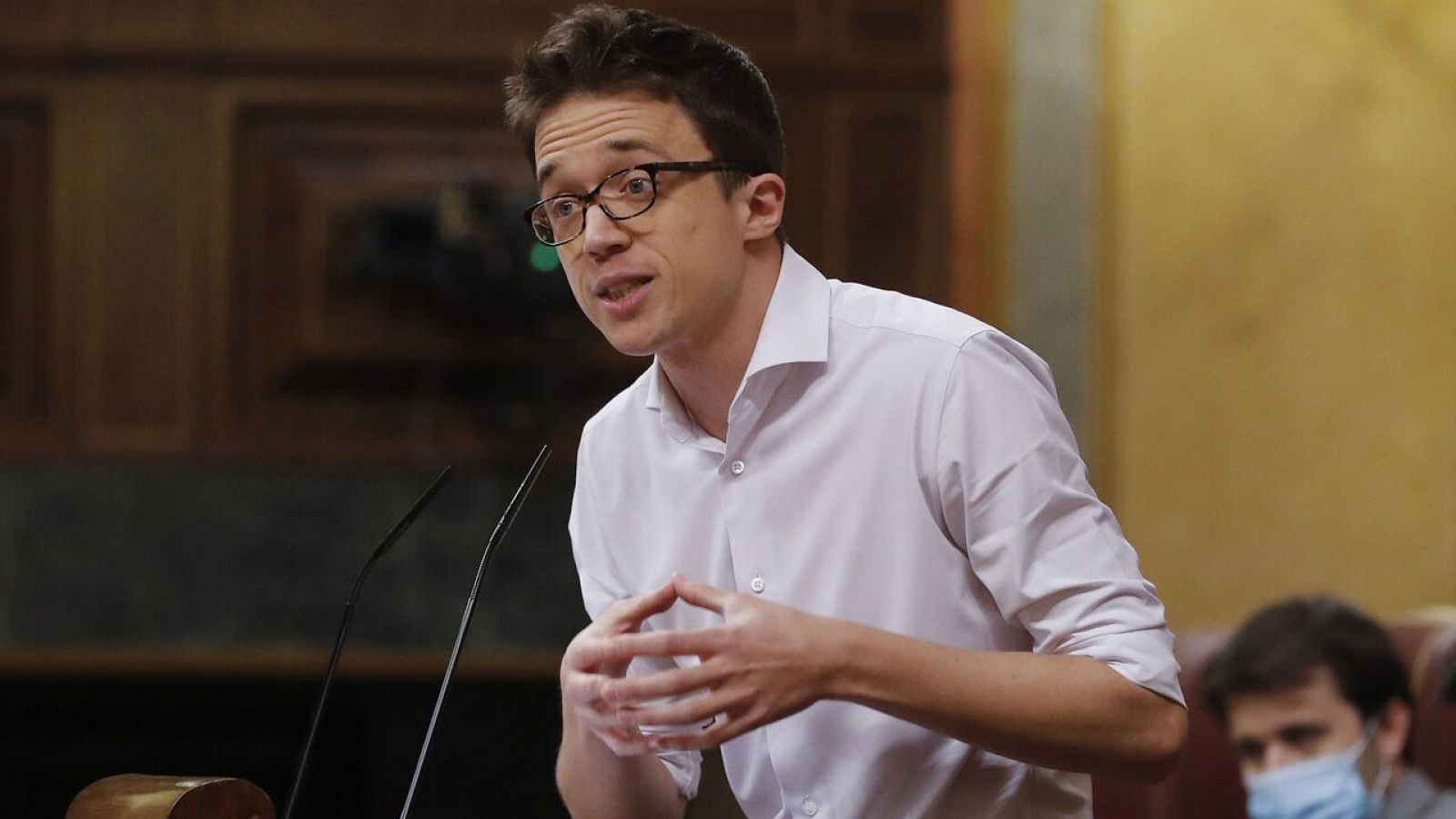 Errejón insta a Sánchez a reconstruir el bloque de la investidura - Especiales informativos | Ver