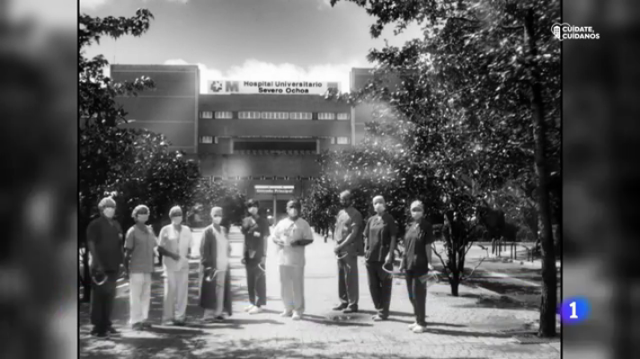 Telediario 1 - Isabel Muñoz fotografía a los héroes de la pandemia para la revista 'Vogue'