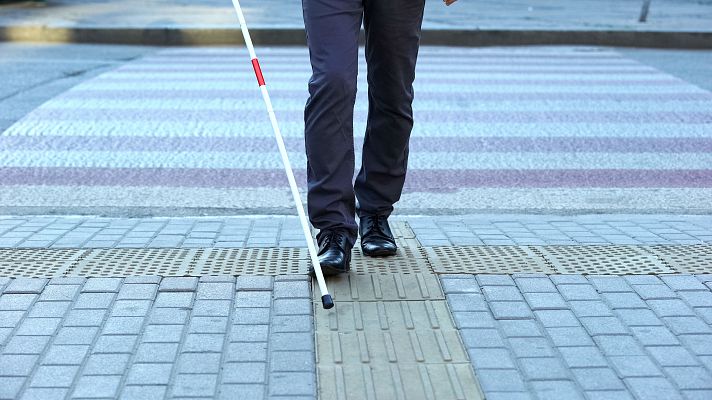 Informativo 24h - FESOCE lanza una guía para atender a sordociegos