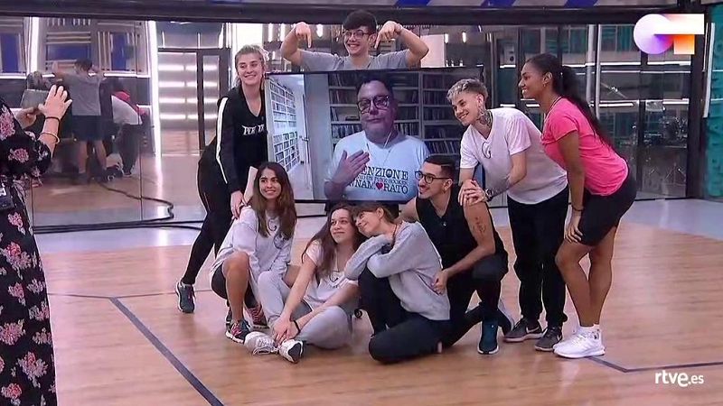 Miqui Puig imparte una clase virtual de composición en la Academia