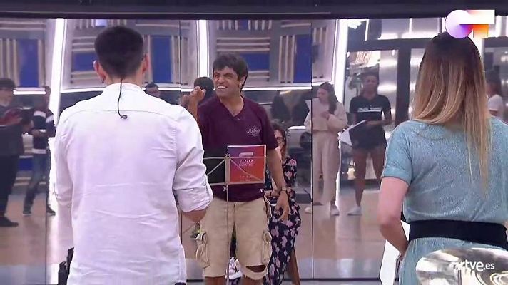 OT 2020 - OT 2020 canta "Forever Young" 1r pase de micros