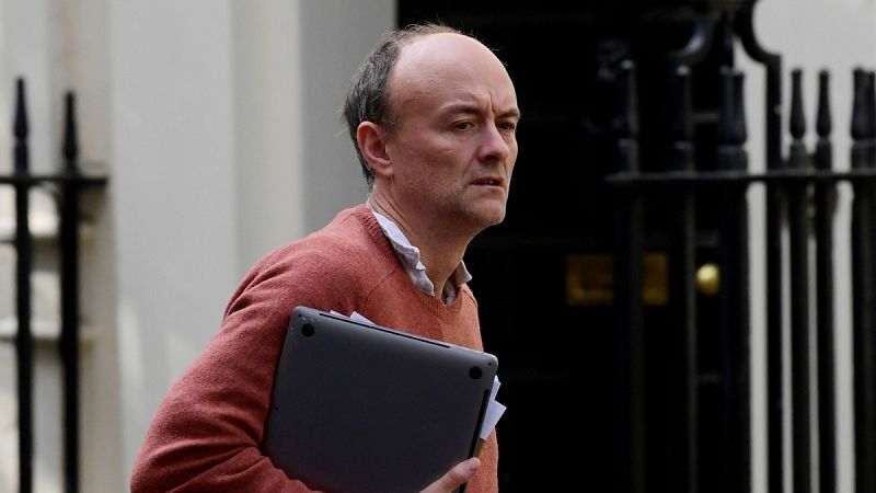 El asesor de Boris Johnson, Dominic Cummings, en el punto de mira por saltarse el confinamiento