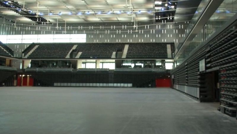 El Navarra Arena de Navarra, primer autocine cubierto de España | Ver