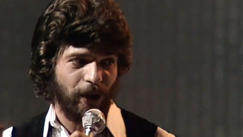 Camarón de la Isla canta "La leyenda del tiempo" - 300 millones | Ver