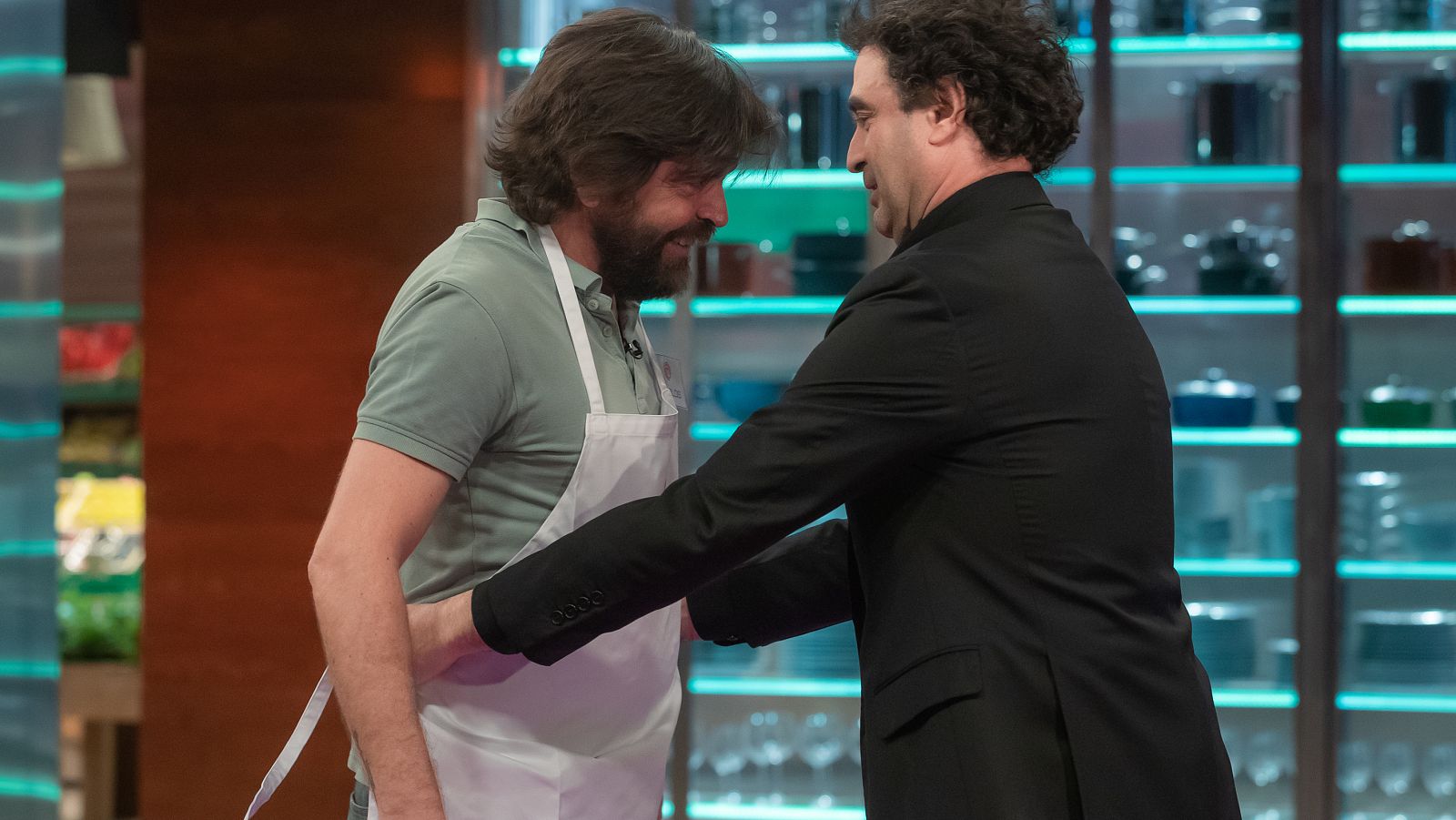 MasterChef 8 - Carlos, un nuevo aspirante en las cocinas | Ver