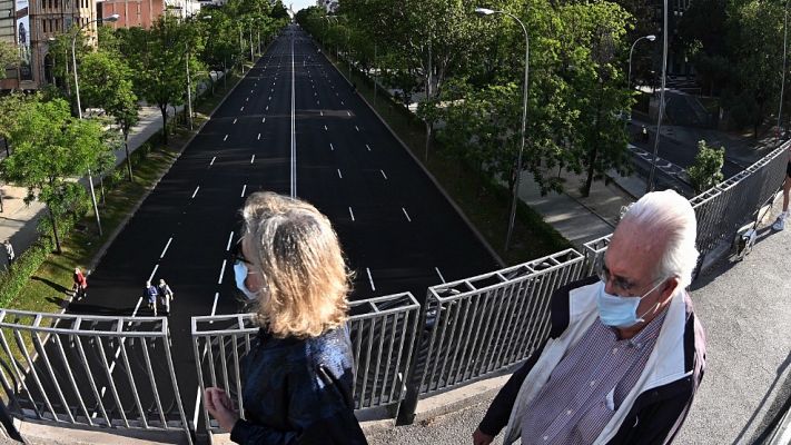 Especiales informativos - Sanidad vuelve a corregir la cifra total de muertos: se sitúa en 27.118, 39 en la última semana