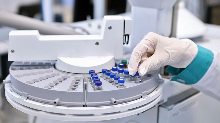 Telediario 1 - Estadounidenses en contra de vacunarse contra el COVID-19