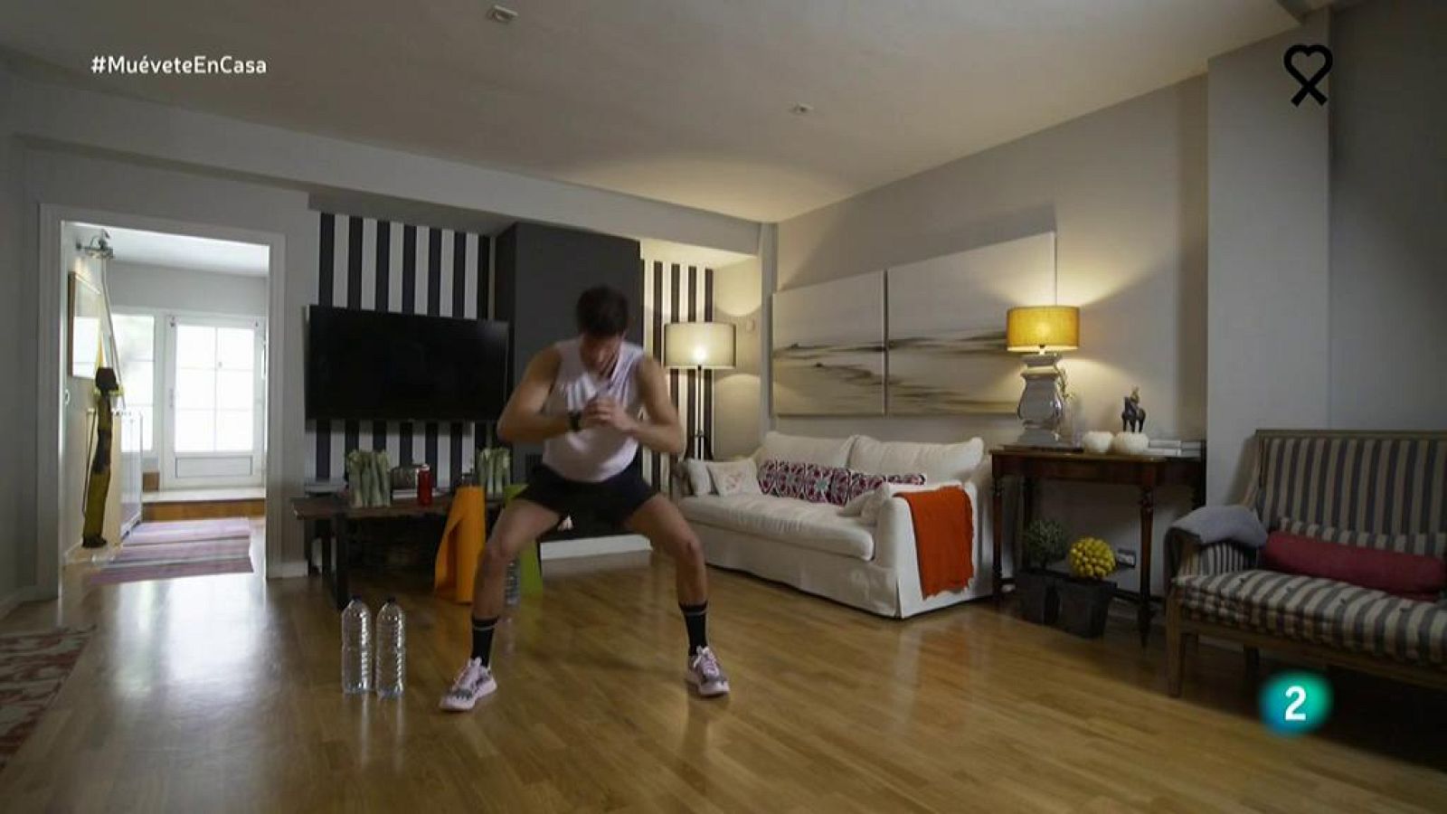 Muévete en casa - ¡Fortalece brazos y piernas!