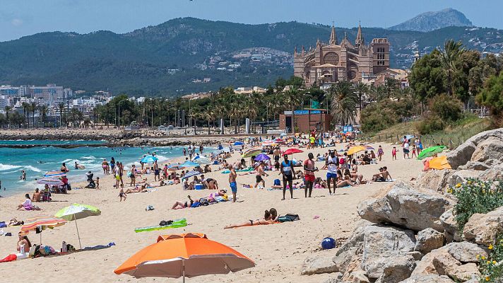 Telediario 1 - Los rebrotes obligan a aislar a cientos de personas