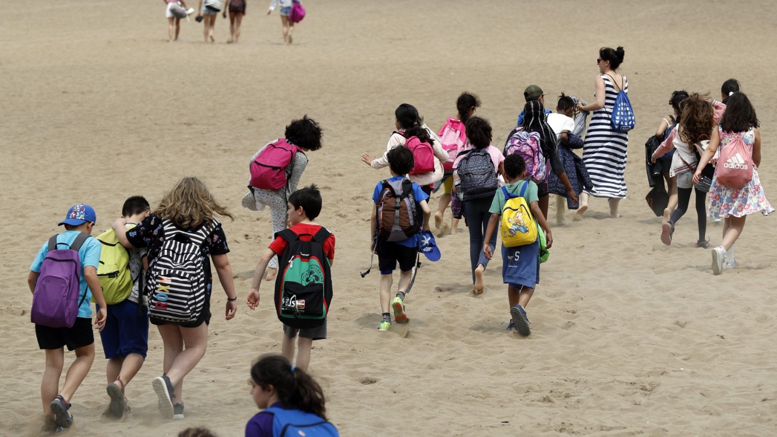 Campamentos de verano sí, pero adaptados