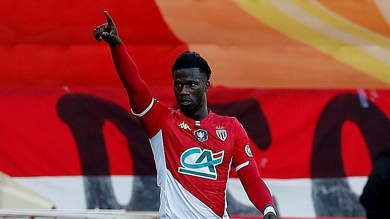 El futbolista Keita Baldé ofrece un inmueble para ayudar a temporeros sin hogar en Lleida