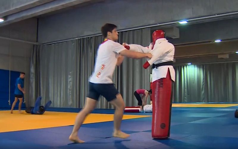 Lucha sin contacto en tiempos de coronavirus | Ver