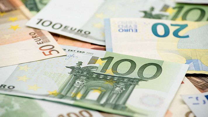 Telediario 1 - El confinamiento eleva el ahorro de las familias a máximos históricos