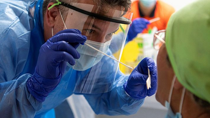 Telediario 1 - Los sanitarios españoles que combaten la COVID-19, Premio Princesa de Asturias de la Concordia 2020