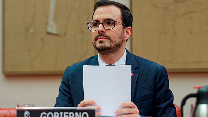 Los desayunos - Garzón dice que "puede" que en las Fuerzas y Cuerpos de Seguridad del Estado haya gente que asume "como propio el discurso que invita al golpe de Estado"