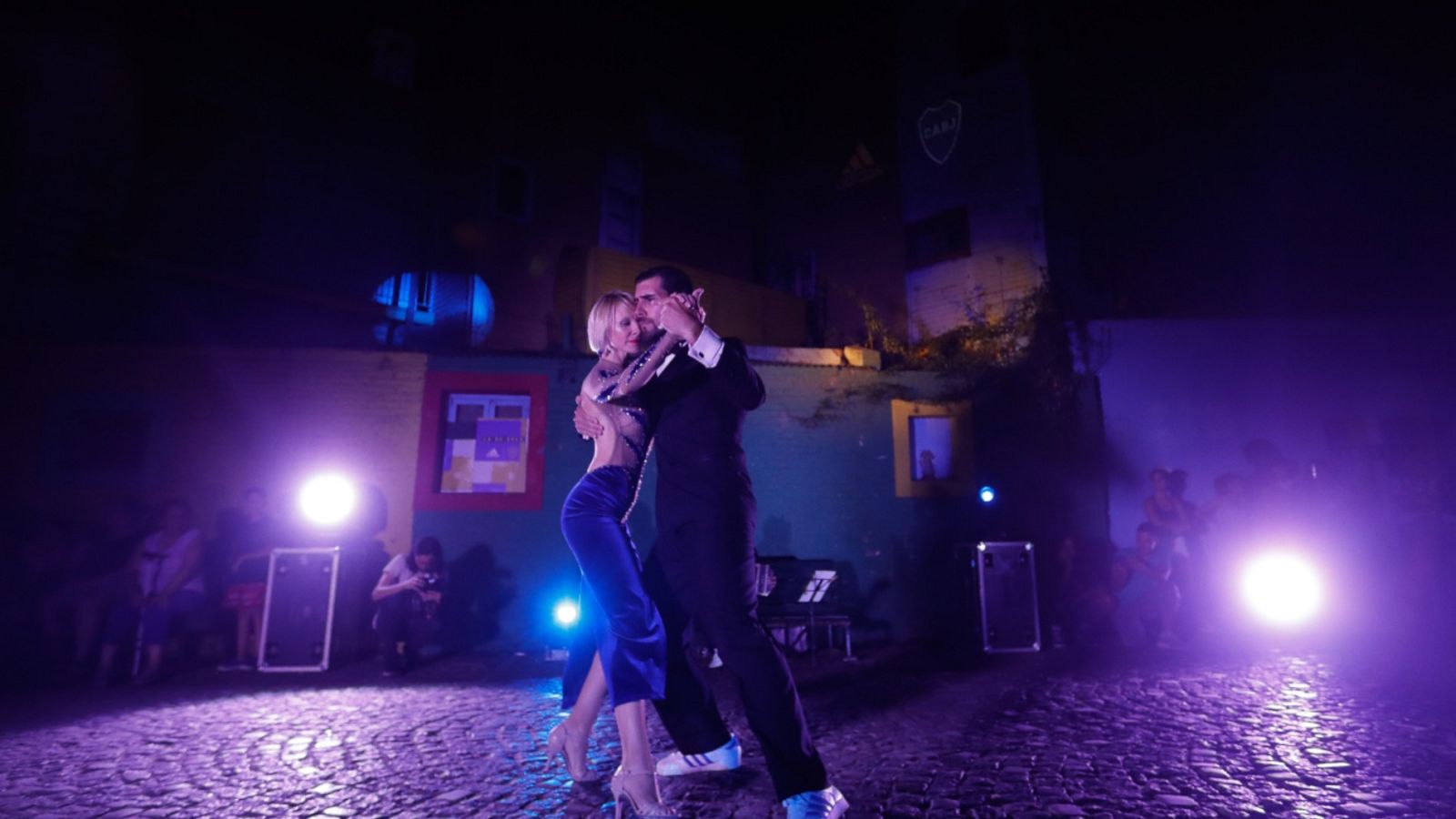 El tango se paraliza por el coronavirus | Ver