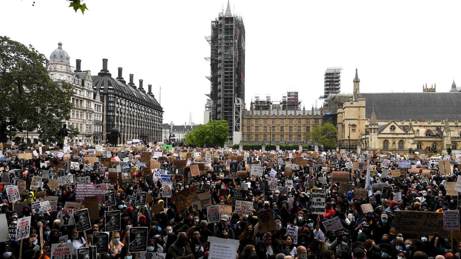 Las protestas por la muerte de George Floyd se extienden por el mundo