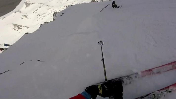 Telediario 1 - Descenso esquiando del techo de la península, el Mulhacén