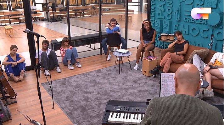 OT 2020 - Capde, Ivan y Manu cantan tras el pase de micros