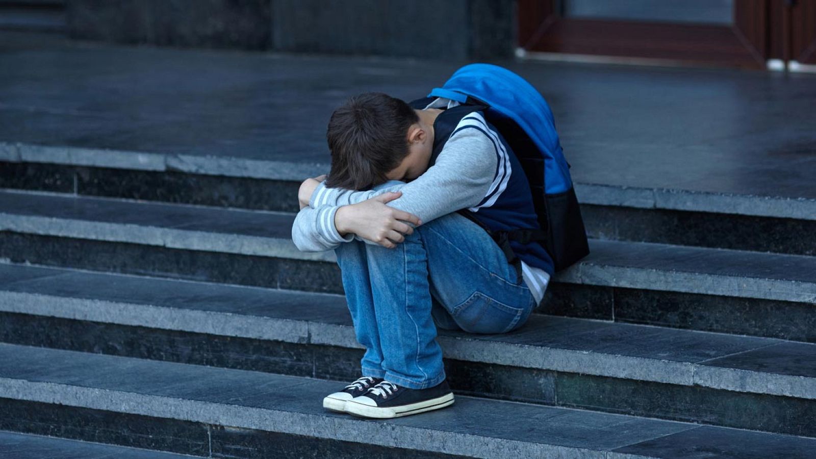 Al menos 38.000 menores sufrieron algún tipo de abuso en 2018 - Especiales informativos | Ver