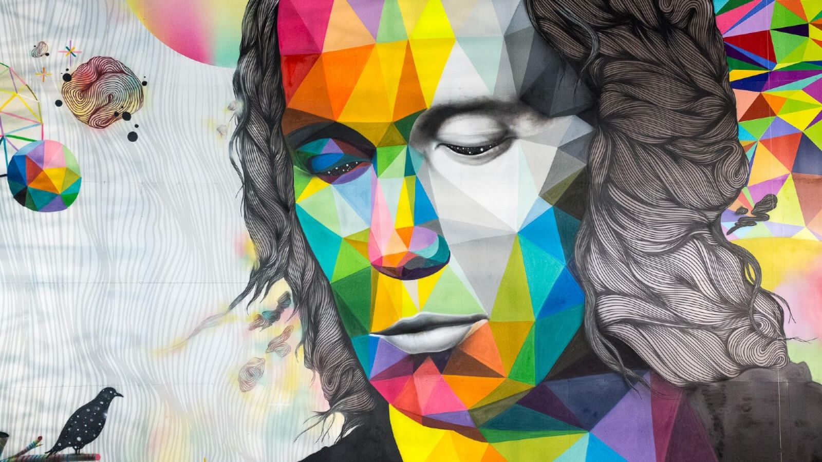 El mundo de colores de Okuda estará también en un libro