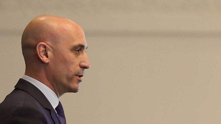Telediario 1 - Rubiales convocará las elecciones a la presidencia de la RFEF el 17 de agosto