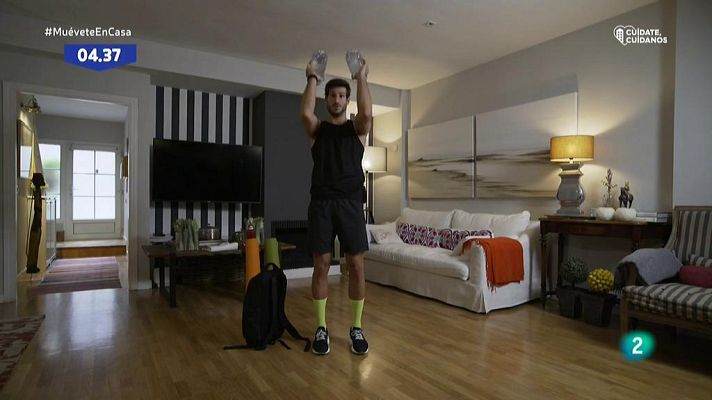 Muévete en casa - ¡Fortalece hombros y tríceps!