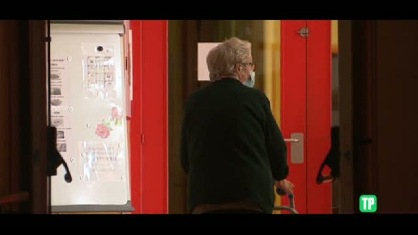 'Crónicas' emite un especial de cómo los mayores han vivido la pandemia