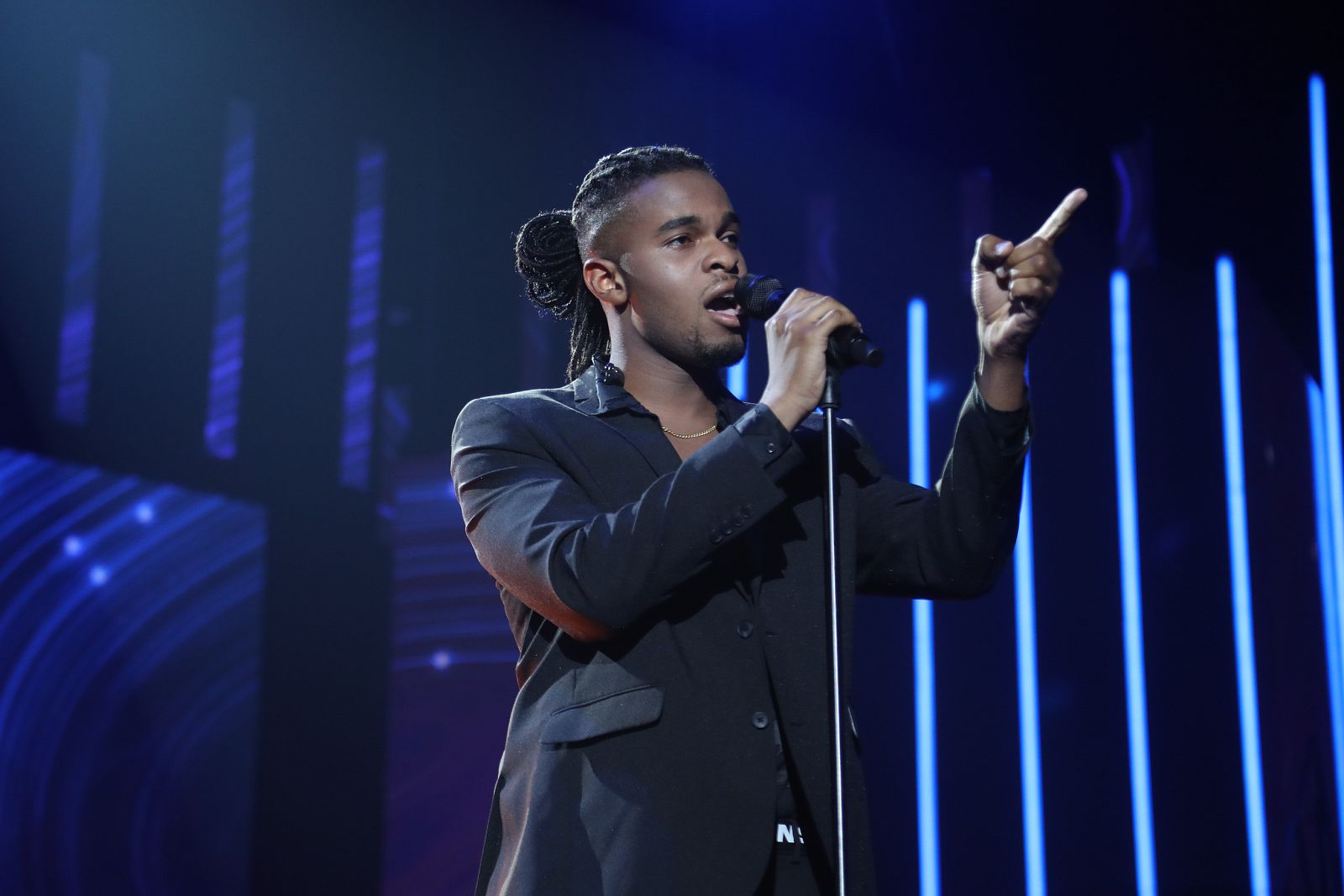 Famous canta "Hoy ya no", en la Gala Final de Operación Triunfo 2020