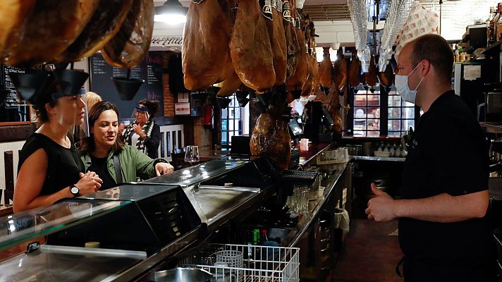 Especial Coronavirus - Fernando Simón explica qué zonas pasa a la Fase 3 y cuáles permanecen en la 2