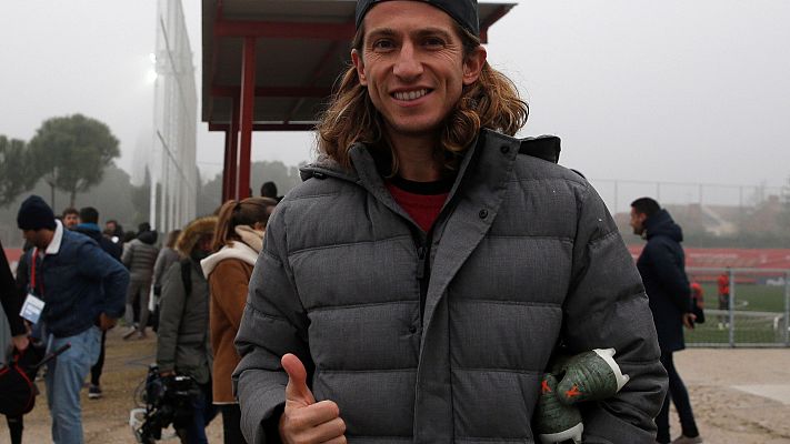 Telediario 1 - Filipe Luis: "El Atlético es capaz de lo imposible. El partido de Liverpool lo he visto ya tres veces"