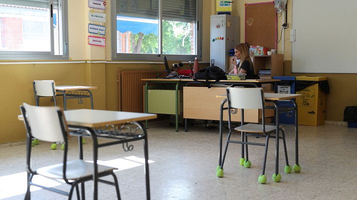 Especiales informativos - Las clases se reanudarán en septiembre con grupos reducidos y uso de mascarillas