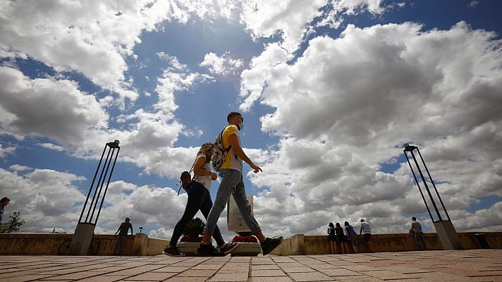 Telediario 1 - Preocupación entre las CC.AA. por la reapertura de fronteras